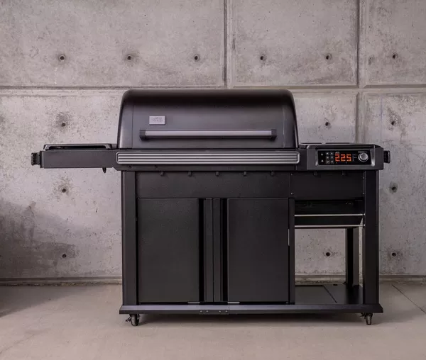 Traeger Woodridge Elite